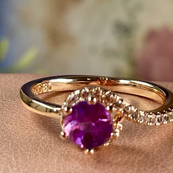 1.2ct Lav/Pink Sapphire 14K Rose Rolled Gold Ring - Picture 4 of 8